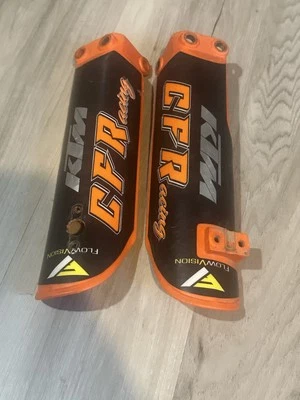 2018 KTM 65 65SX OEM FRONT LEFT RIGHT FORK GUARDS SHIELDS COVERS SET PAIR OEM - Image 1 of 2