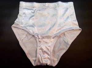 Women Panties,Briefs"Eva Cervantes"Size L. White Soft shiny Satin W/decoration - Picture 1 of 5