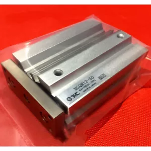 UN CILINDRO DE TRES BARRAS SMC MGQM12-50 NUEVO SMC ENVÍO GRATUITO - Imagen 1 de 1
