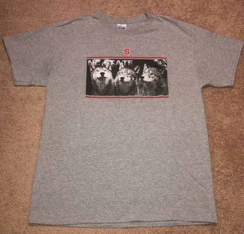 NC State University Wolfpack WOLFPACK PHOTO T-shirt Men's Large Short Sleeves Cover
