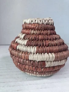 Handwoven Southwestern Coil Basket Small 3.75" Tall - Picture 1 of 6