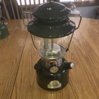 Модель фонаря Coleman Heritage 2007 ограниченный выпуск - Изображение 1 из 3