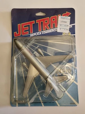 VINTAGE NEW 1987 ERTL JET TRAN DIECAST AMERICAN AIRLINES DC-10 FACTORY SEALED - Image 1 of 4
