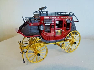 FRANKLIN MINT WELLS FARGO STAGECOACH - 1/16 - Picture 1 of 6
