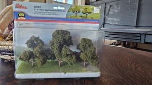 Super Scenic 92161 Water Edge Deciduous Trees 3 PC Railroad Craft Hobbies NIB - Picture 1 of 6