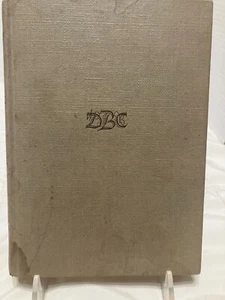 VINTAGE DETECTIVE BOOK CLUD HB BOOK 3 BOOKS IN 1 CHRISTIE TREAT AMOS - Picture 1 of 6