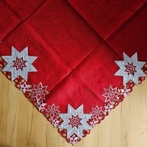 Mitteldecke Stickerei Sterne rot-silber  85cm x 85cm Tischdecke Weihnachten - Bild 1 von 1