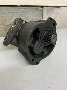 Caterpillar 1P983 GRS Lube Pump Casting G15725 - FREE SHIPPING - Picture 1 of 11