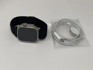 Apple Watch Ultra Titanium Case With Black Alpine Loop 49MM A2622 Excellent - Zdjęcie 1 z 5