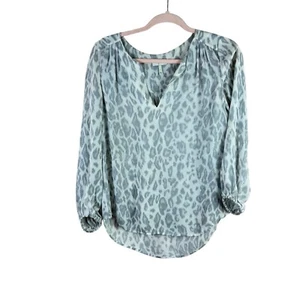 JOIE womens size S silk long sleeve gray animal print v neck blouse top - Picture 1 of 4