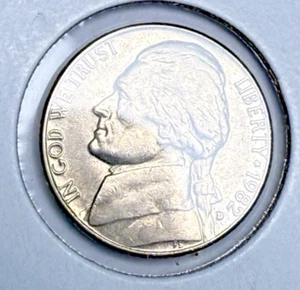 1982-D Jefferson 5c ~ Uncirculated AU ~ Better Date Coin ~ N08 - Picture 1 of 2