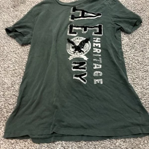 boys t shirt - Picture 1 of 3