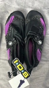 Guanto Body Realm Nero/Viola Donna Nuovo Taglia 9 Con Etichetta - Foto 1 di 5