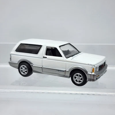 Johnny Lightning White 1993 GMC TYPHOON W/ Rubber Tires Very Rare HTF Shipped - Image 1 of 4