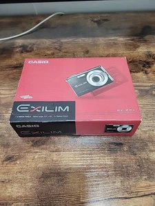 Casio EXILIM ZOOM EX-Z70 7.2 MP Digital Camera - Black - Picture 1 of 14