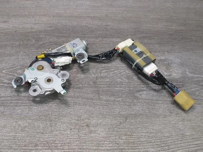 96-00 LEXUS UZZ30L SC300 SC400 SUNROOF MOTOR DRIVE UNIT W RELAY OEM - Image 1 of 4