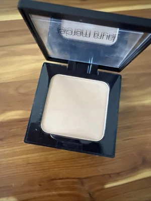 Laura Mercier Translucent Medium Deep  Pressed Setting Powder ~ NWOB - Image 1 of 2