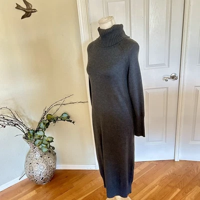 Vince Camuto Charcoal Gray Long Turtleneck Sweater Dress in Women’s Small - Image 1 of 4