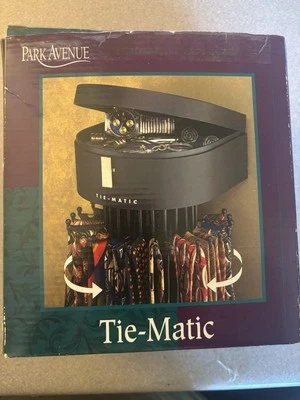 VINTAGE PARK AVENUE Motorized Rotating Tie-Matic Tie Belt Organizer Accessories - Image 1 of 4