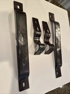 Mercedes-Benz W111 Coupe 250SE 280SE 220SE Front Bumper Brackets Complete Set - Picture 1 of 24