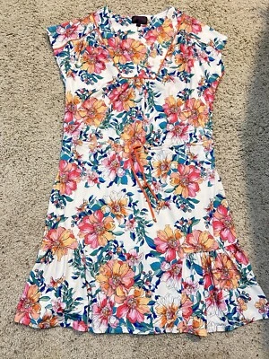 Vestido Hale Bob Línea A Talla M Rosa Estampado Floral Sin Mangas Cordón Foto 1 de 4