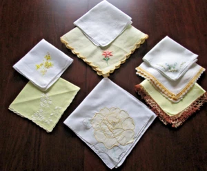 LOT 8 VINTAGE YELLOW WHITE HANKIES - Imagen 1 de 5