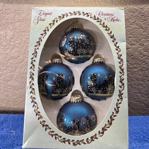 Christmas by Krebs Blue Christmas Glittered Ornaments 4 Pack - Bild 1 von 3