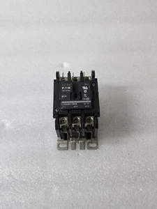 EATON C25DNY164A 3-POLE MAGNETIC CONTACTOR 40A COIL VOLTAGE 110-120V - Bild 1 von 8