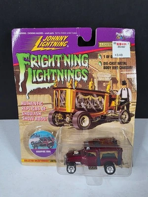 Johnny Lightning Fright'ning Lightnings 1:64 Vampire Van Diecast Car - Image 1 of 3
