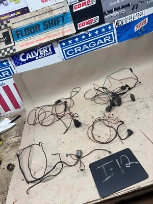 1983-1987 Ford Truck F250 F350 460 429 BBF V8 КАТУШКА ДВИГАТЕЛЯ ПРОВОДКА ПРОЕКТ ЛОТ OEM - Изображение 1 из 4