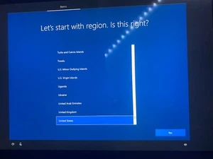 Microsoft Surface 1796 12.3" Core m3-7Y30 4GB RAM 128GB SSD - Afbeelding 1 van 8