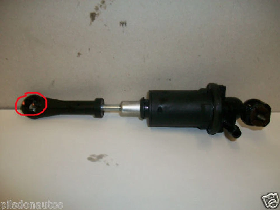 PEUGEOT 307 MK2 2006-2007 1.6 HDi CLUTCH MASTER CYLINDER - Image 1 of 1