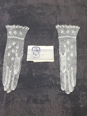 Guanti Gloves pizzo uncinetto sposa ricamo centrini vintage antichi bianco 13 - Immagine 1 di 4