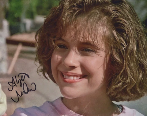 ALYSSA MILANO signed Autograph 20x25 cm "COMMANDO" in Person Cover