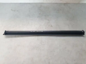 Volvo XC60 MK2 2017-2020 Lado del pasajero Puerta trasera Tira Sello - Imagen 1 de 9