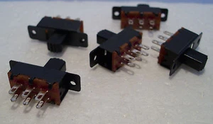 2K100 5 X Mini DPDT On-Off Interruttore A Slitta Ideale Per Uso Ferroviario - Picture 1 of 5