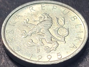 1995 CZECH REPUBLIC 10 HALERU KM# 6 US SELLER COMBINED SHIPPING REFUND - Picture 1 of 2