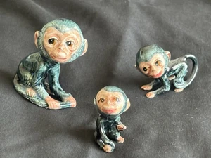 Drei Miniatur Affen Figuren - Bild 1 von 2