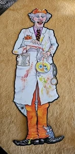 Beistle Halloween Hero Mad Scientist Troquelado 1998 23" De colección - Imagen 1 de 7