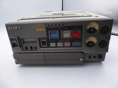 Sony BVU-150P Professional High-End UMATIC VCR PAL - vom Händler - Bild 1 von 4