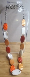 Mother Of Pearl Necklace Oval Dyed Disc Design 80cm In Length Costume Jewellery! - Picture 1 of 5
