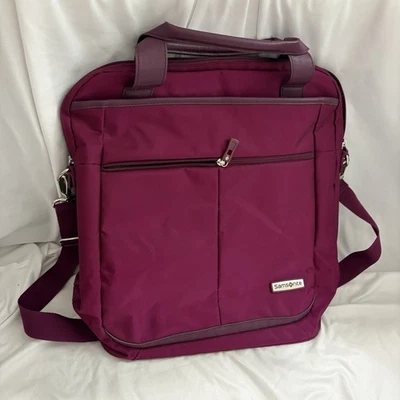 Bolso de Viaje Samsonite Mightlight Para Comprador Vertical - Color Baya Foto 1 de 4