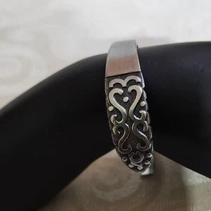 MIRAMAR JAPAN NS STAINLESS CUFF BRACELET – VINTAGE HEART SCROLL DESIGN - Picture 1 of 12