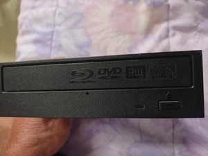 SATA Blu Ray Burner Desktop Computer Internal BD RE DVD CD Writer Player Drive - Picture 1 of 6