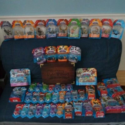 ACTIVISION Skylanders Trap Team Figures Characters Crystal Game Portal TARGET TOYS R US LOT