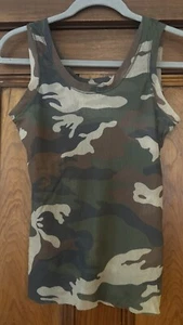 Camiseta sin mangas Bloomingdale's AQUA estampado camuflaje grande semi transparente en capas borde crudo - Imagen 1 de 16