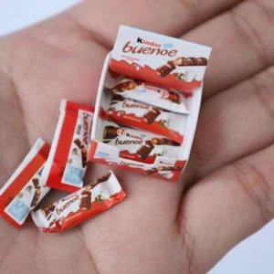 1Set Maßstab 1:12 Puppenhaus Miniatur Mini-Essen Schokoladenbox Snack Zubehör - Bild 1 von 8