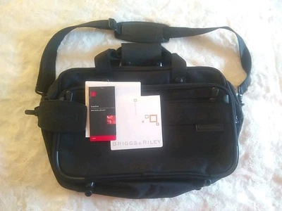 Briggs and Riley Travelware 17"  Shoulder Briefcase Laptop Travel Bag  - Image 1 of 4