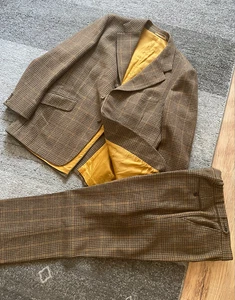 Magnificent Vintage Tweed Men's Suit, Tailored in Scotland 44 Chest 38 Waist - Picture 1 of 4