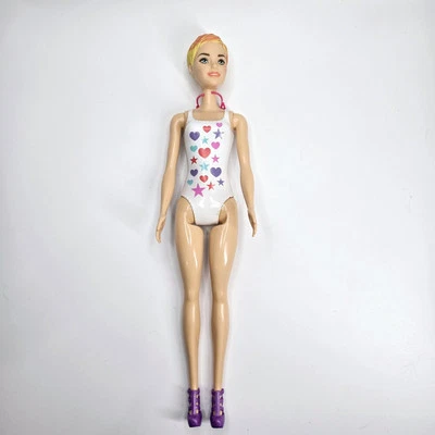 Barbie Color Revelar Muñeca Millie Cara Rubia Corazón Leotardo Día a Noche GPD56 Foto 1 de 4